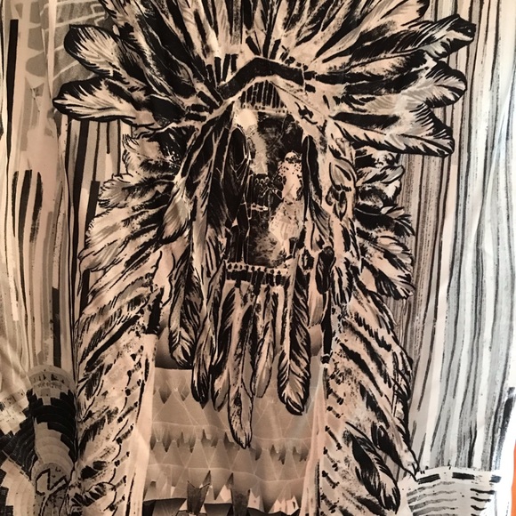 Save the Queen Coverup Dress - Picture 4 of 12